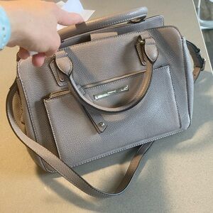 Nine West purse never worn!